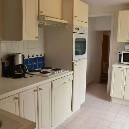 Charme, 4 Pièces, 6 Personnes - Fr-1-653-66